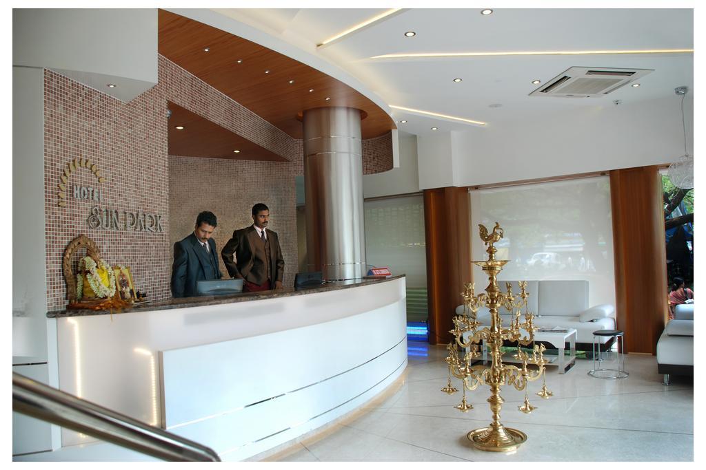 Hotel Sun Park Pondicherry Ngoại thất bức ảnh
