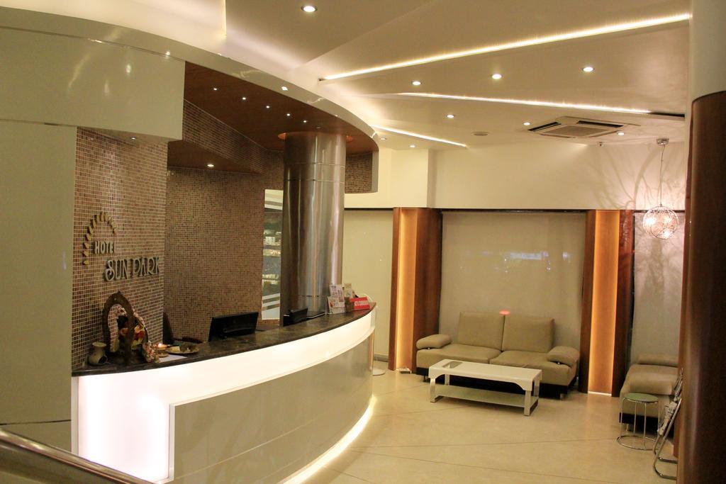 Hotel Sun Park Pondicherry Ngoại thất bức ảnh