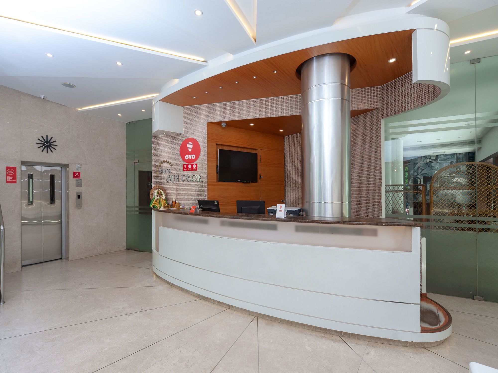 Hotel Sun Park Pondicherry Ngoại thất bức ảnh